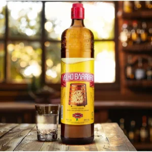 AGUARDENTE VELHO BARREIRO 910ML.